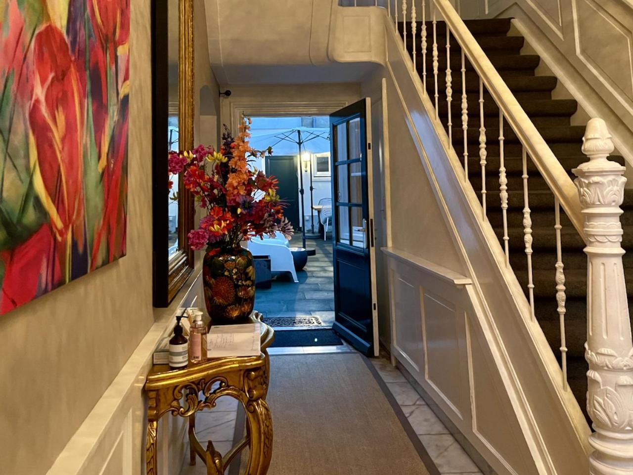 B&B Kerkstraatje3 Midden In Historisch Centrum 聚特芬 外观 照片
